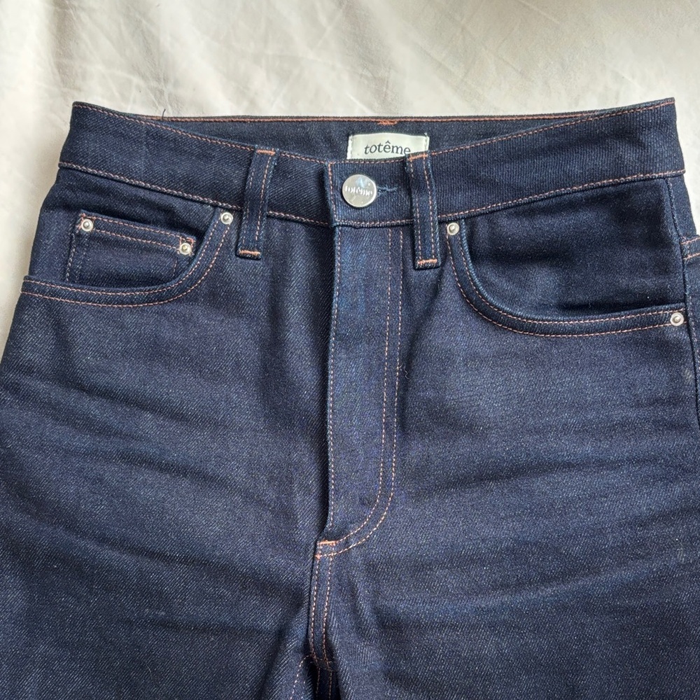 Totême Women's Skinny Jeans in Dark Indigo with Copper Stitching